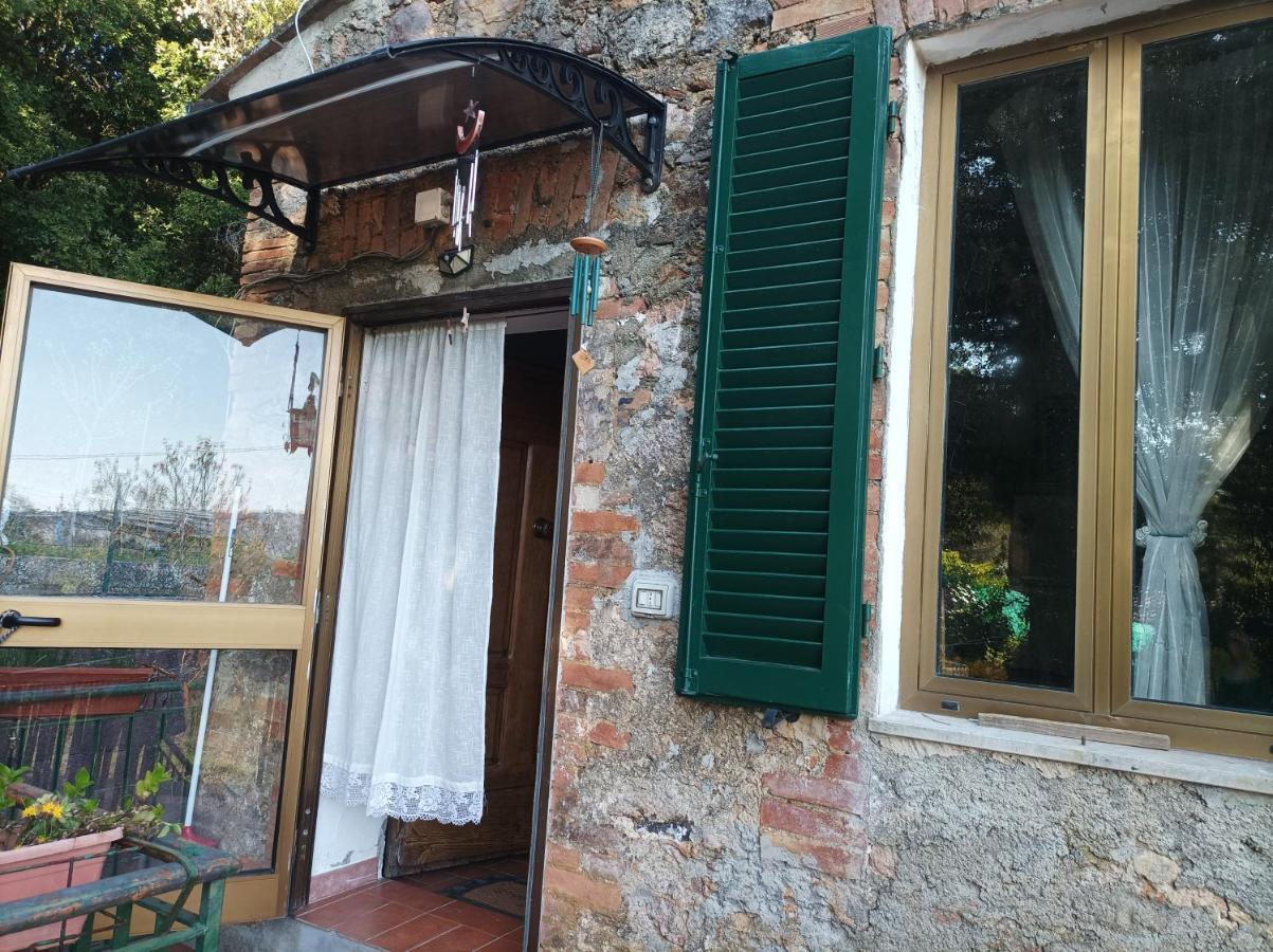 Il Mulino, Piccolo Appartamento, Immerso Nella Val Di Farma. Lama  Bagian luar foto